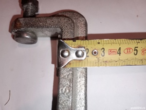 Minchină Manuală cu Șurub 2 Modele 