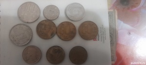 Vand bacnote si monezi vechi