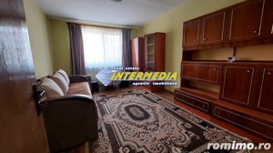 Garsoniera renovata de inchiriat in Alba Iulia zona Cetate Piata etaj intermediar  - imagine 2