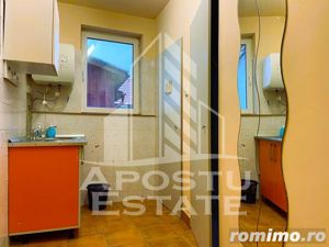 Spatiu comercial parter+mansarda + apartament studio - imagine 7