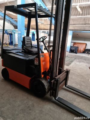 Lugli nu Linde , Still, Toyota, Balcancar Electrostivuitoare 2,5 ton - imagine 2 Lugli nu Linde , Still, Toyota, Balcancar Electrostivuitoare 2,5 ton - imagine 2