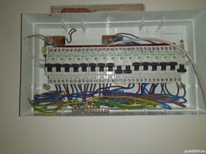 instalați electrice 