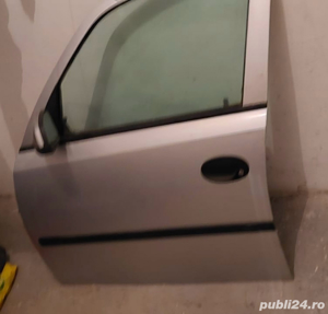 Usa Stanga Opel Meriva