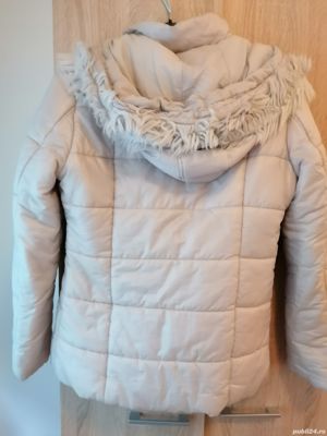 Persoana fizica vand geaca toamna -iarna . - imagine 2