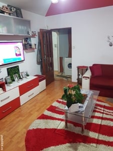 Proprietar vand apartament cu 2 camere ,decomandat, complet mobilat - imagine 2