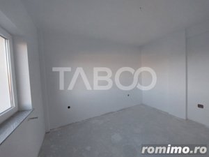 Apartament decomandat 3 camere 67 mp utili terasa parcare Sebes Alba - imagine 10