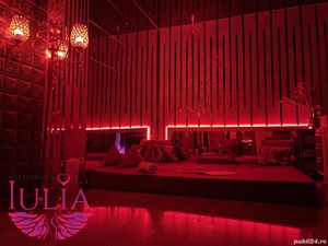 Angajam fete! Job bine platit! - imagine 2