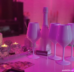 Angajam fete! Job bine platit! - imagine 4