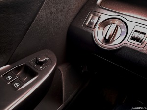 vand vw passat an 2007 berlina - imagine 8