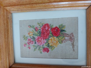 Goblen vechi, cu rama din lemn lacuita si geam din sticla - 3 - imagine 3