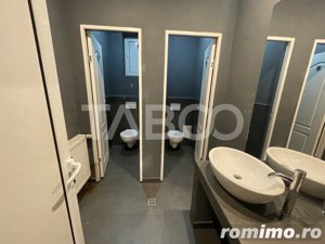 Spatiu comercial cu 3 incaperi 150 mpu si curte Terezian Sibiu - imagine 4