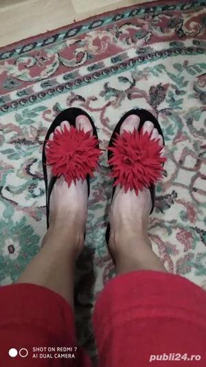papuci dama cu floare - imagine 4