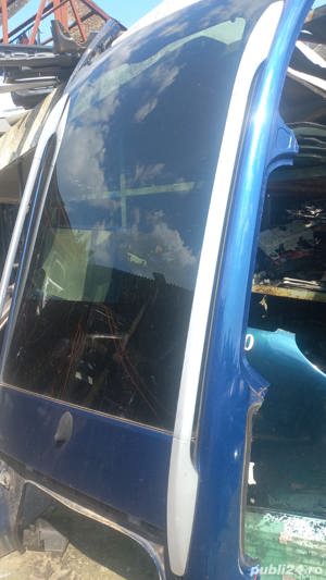 Vand geam panoramic pt Peugeot 407 combi 