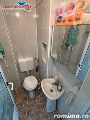 Apartament 4 camere  de vanzare zona ultracentrala - imagine 7