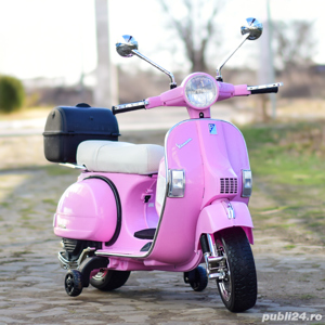 Scuter electric Piaggio Vespa PX150 cu roti moi si scaun tapitat, Pink - imagine 10