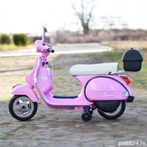 Scuter electric Piaggio Vespa PX150 cu roti moi si scaun tapitat, Pink - imagine 6