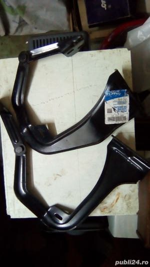 Grila aerisire, balamale capota si  ochelar far Dacia 1310 CN - imagine 5