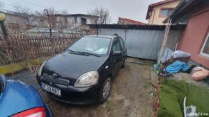 Toyota Yaris 1.0 benzina an 2000, 220000 km  - imagine 1