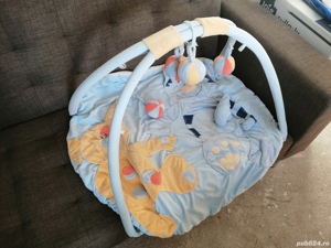 Patura de activitati pentru copii mici