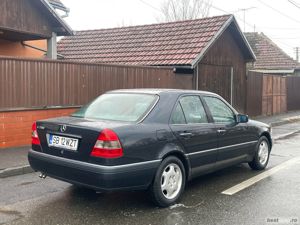 Mercedes c 200- benzina  - imagine 7