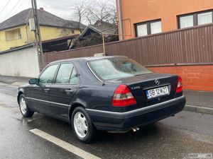 Mercedes c 200- benzina  - imagine 8