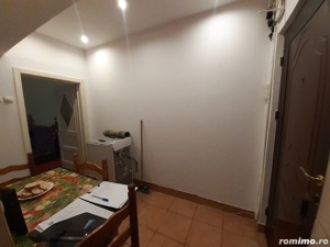 Apartament 2 camere, aproape de Scoala Gimnaziala nr 2, mobilat si utilat.  - imagine 9