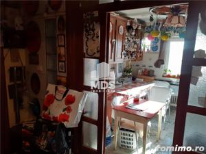 Apartament cu 4 camere, decomandat, in zona Lipovei - imagine 2