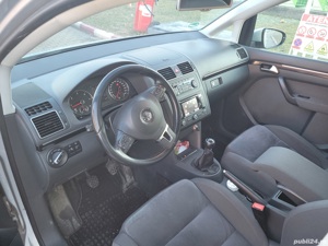 VW Touran 1.6 Diesel Highline 7 locuri Model 2011  - imagine 7