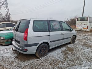 Dezmembrez Peugeot 807 2.0 HDI, Lancia Phedra,Citroen C8, Fiat Ulysse - imagine 3