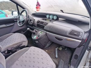 Dezmembrez Peugeot 807 2.0 HDI, Lancia Phedra,Citroen C8, Fiat Ulysse - imagine 6