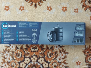 Stand suport vertical pentru 4 anvelope roti depozitare 