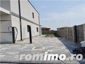 Duplex - dormitor pe plan - toate utilitatile - imagine 2