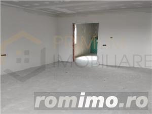 Duplex - dormitor pe plan - toate utilitatile - imagine 5