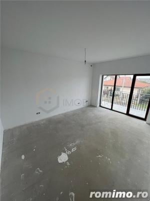 2 camere - balcon 17,53 mp - doua locuri de parcare - zona foarte buna - imagine 2