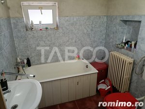 Casa 3 camere 100 mp utili garaj curte gradina zona Centru Alba-Iulia - imagine 8