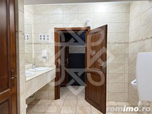 Spatiu comercial de inchiriat ultracentral in Oradea, zona pietonala - imagine 11