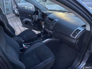 Mitsubishi outlander  - imagine 8