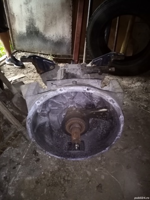 Cutie viteza(500lei),diferential(500 lei)Mercedes Atego  - imagine 2