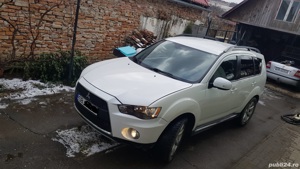 Mitsubishi Outlander  4WD, 2012 - imagine 2 Mitsubishi Outlander  4WD, 2012 - imagine 2