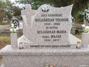 Executam cruci din granit natural - imagine 7