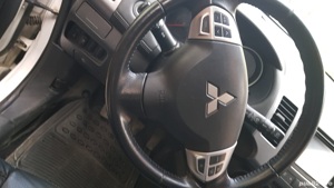 Mitsubishi Outlander  4WD, 2012 - imagine 6 Mitsubishi Outlander  4WD, 2012 - imagine 6