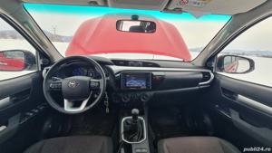 Vand TOYOTA Hilux 2018 - imagine 8