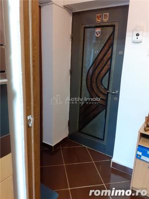 RESITA, CHIRIE, 3 CAM., MOBILAT + UTILAT MODERN, MOROASA - imagine 12