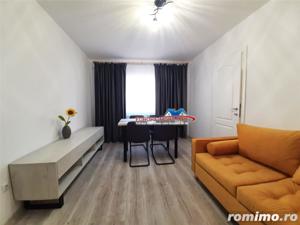 Apartament 3 camere de vanzare zona 23 August - imagine 2