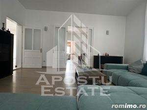 Apartament cu 4 camere 180mp loc de parcare zona centrala - imagine 5