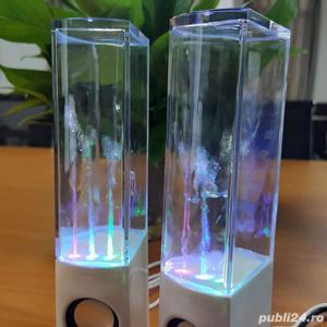  Boxe-Apa dansatoare cu 4 efecte de lumina diferita, 2 x 3 W, Nou!