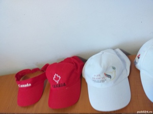 4 Sapca,2 rosii sigla Canada;-Şapcă Colecţie Papa Francis 2019 - imagine 3