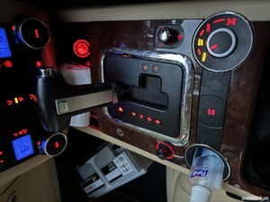 Volkswagen Touareg An 2005 - imagine 5