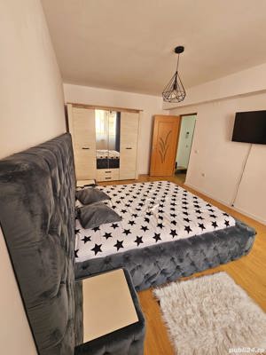 Închiriez apartament 3 camere Anghel Saligny  - imagine 5