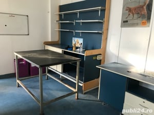 Masa consultatie animale companie din metal